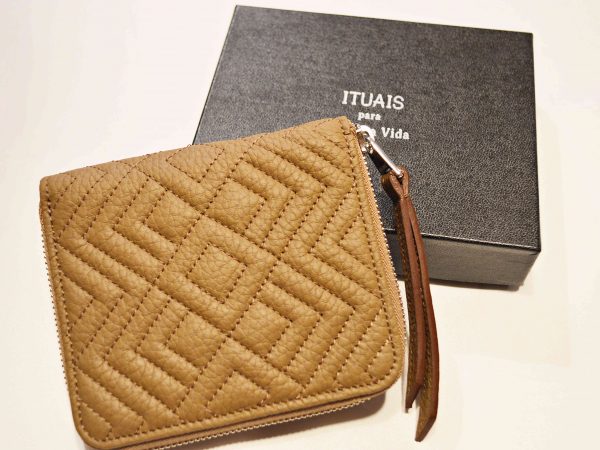 ITUAISの高級財布