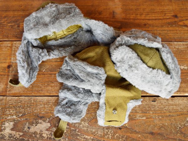 年末スペシャルアイテムのROMANIA ARMYのFLIGHT CAP