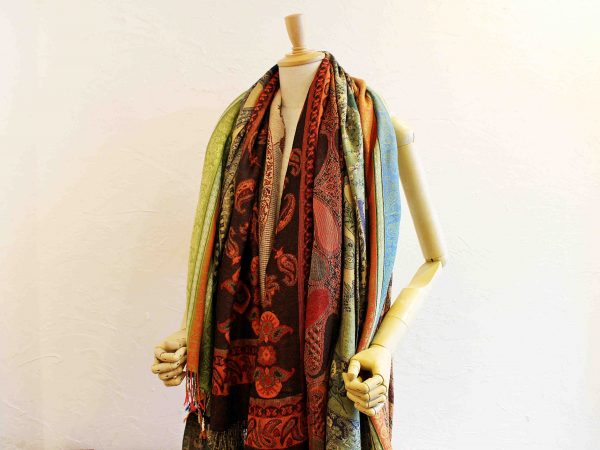 まずは小物から