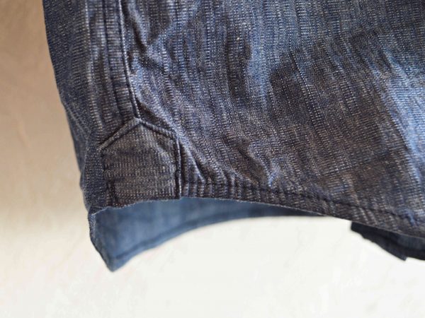 SHARKEY’Sのスタンドカラーシャツ