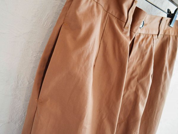 BASISBROEKのワイドパンツ”BILLY”