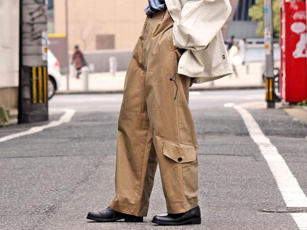 BASISBROEKのワイドパンツ”BILLY”