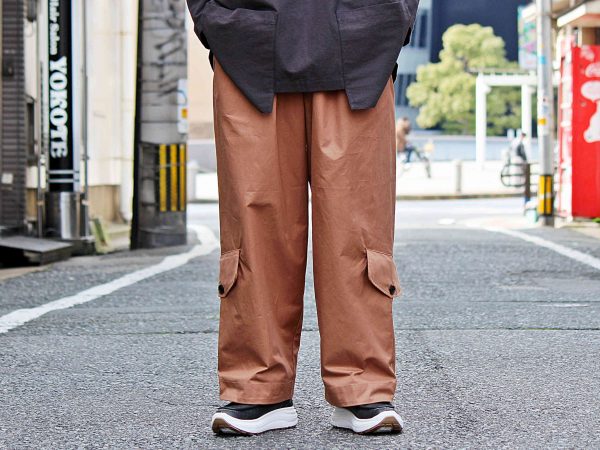 BASISBROEKのワイドパンツ”BILLY”