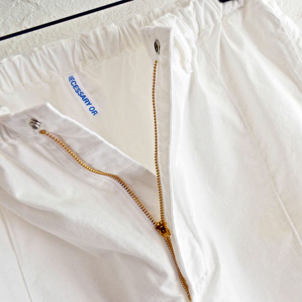 N.O.U.Nの新作パンツ”PIN TUCK”