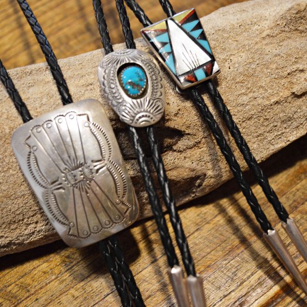 夏は首元にジュエリー！