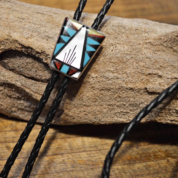 夏は首元にジュエリー！