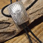 夏は首元にジュエリー！