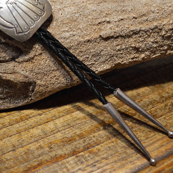 夏は首元にジュエリー！