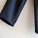 秋のシャツとパンツ