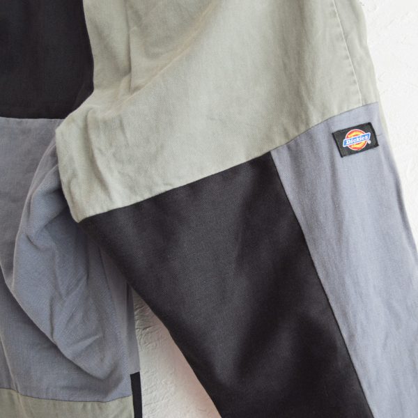 “Nasngwam.”のVARIOUS PANTS