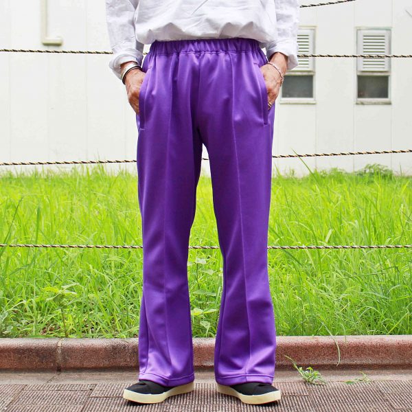 人気のジャージ”LOCALINA×OTSUKAのflare pants”