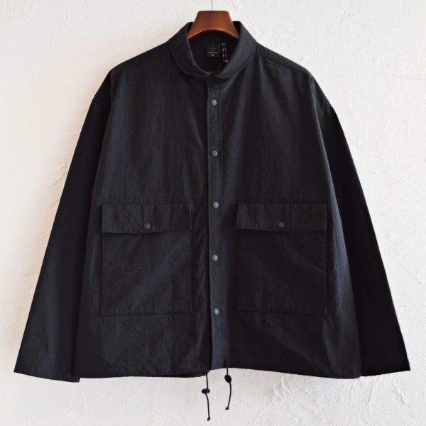 ”AXESQUIN”のNYLON FIELD JKT