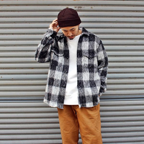 melpleのオーバーシャツ