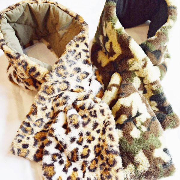 SUBLIMEのRIVERSIVLE MUFFLER