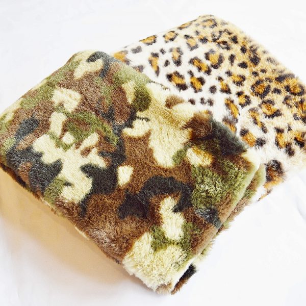 SUBLIMEのRIVERSIVLE MUFFLER