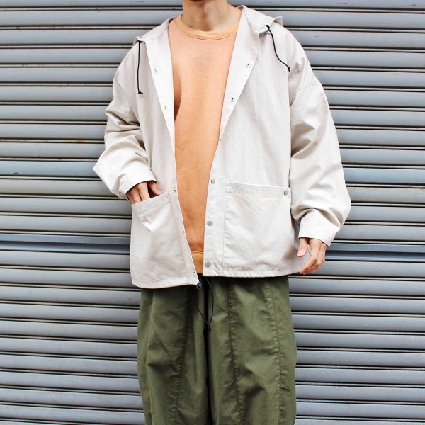 MOUNTAIN EQUIPMENTのUTILITY OVER PARKA