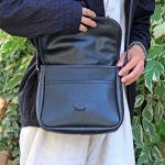 極上鹿革Doeskinのショルダーバッグ