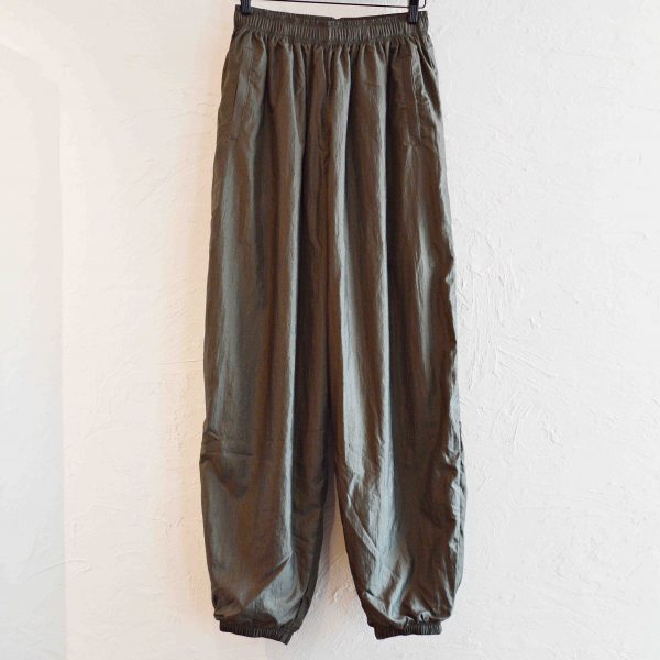 ”LOCALINA”～HOPPING NYLON PANTS～