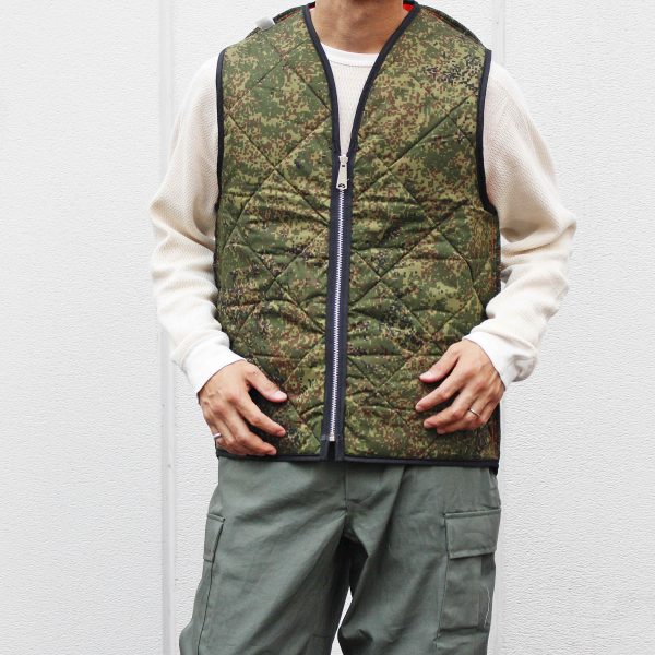 Quilted Nylon Vestスタイル