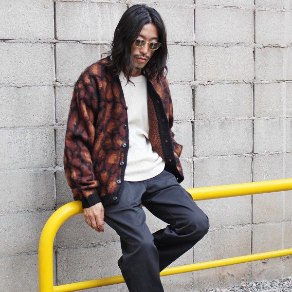 マストなカーディガン