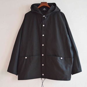 ME定番人気のUTILITY OVER PARKA