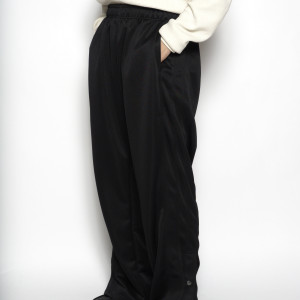 SLIT TRACK PANTS