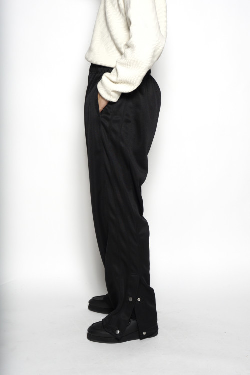 SLIT TRACK PANTS