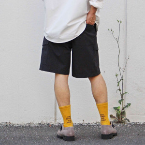 GRUKHA CARGO PANTSでスタイリング