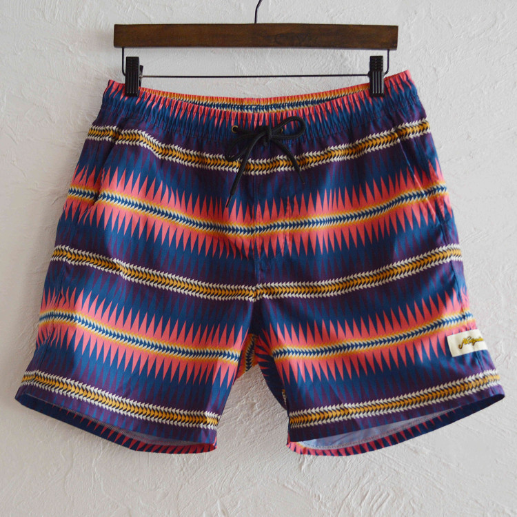 Nasngwam.～VACATION SHORTS～本日発売