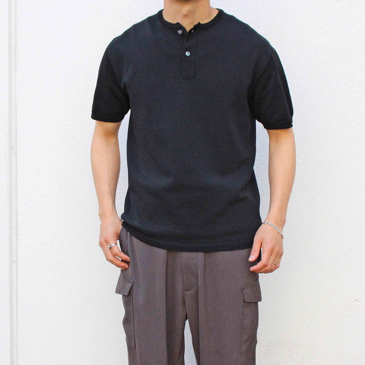 sogliaのコットンニットヘンリーTee