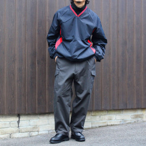 Sport-Tekのウィンドシャツ