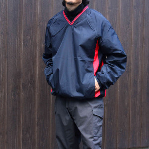 Sport-Tekのウィンドシャツ