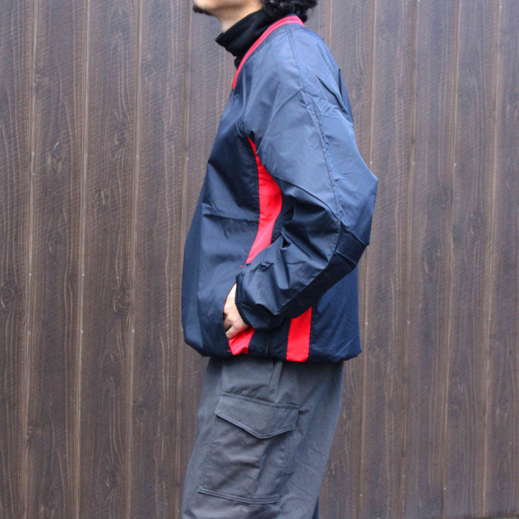 Sport-Tekのウィンドシャツ