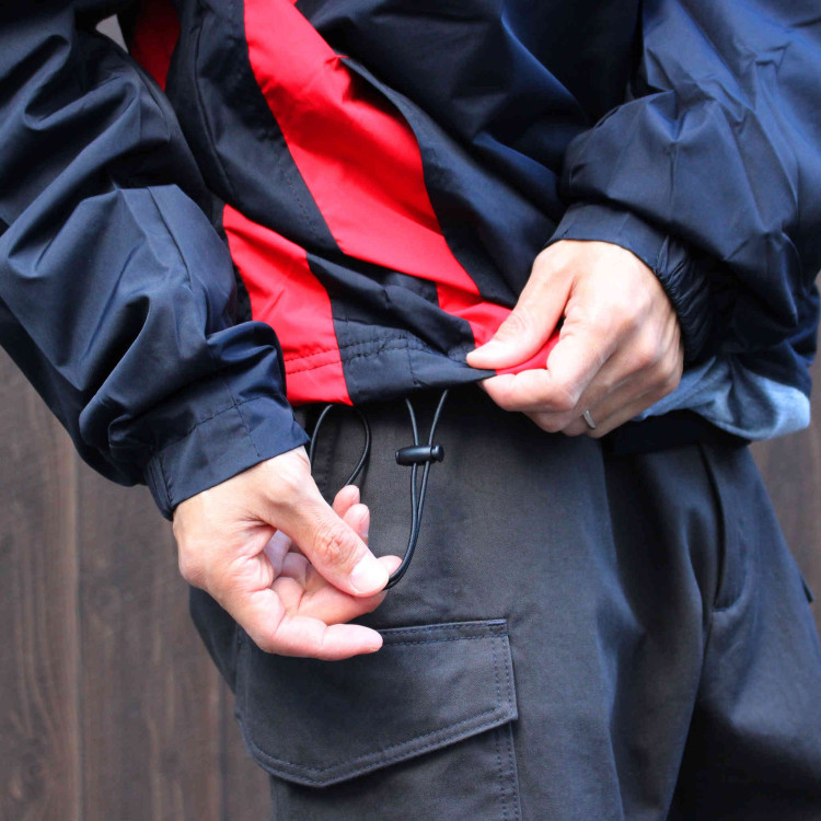 Sport-Tekのウィンドシャツ