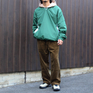 Sport-Tekのウィンドシャツ