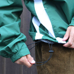 Sport-Tekのウィンドシャツ