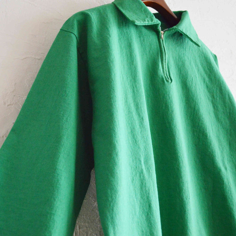 N.O.UNの新作ハーフジップ