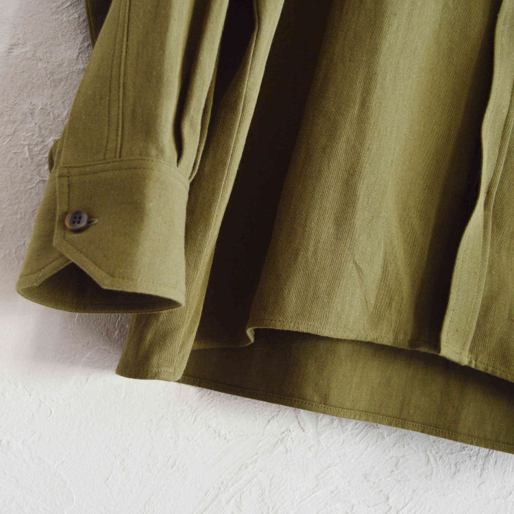 BASISBROEKの新型シャツ~SECON~