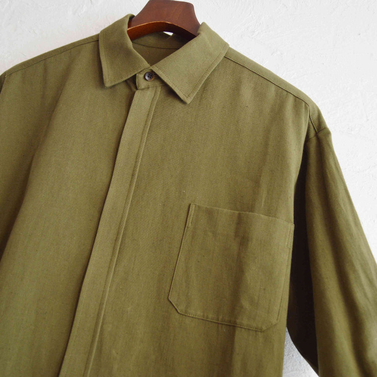 BASISBROEKの新型シャツ~SECON~