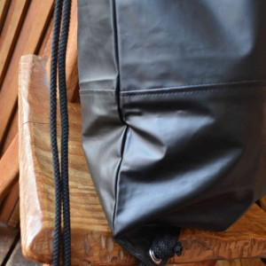 リメイクラバーナップサック