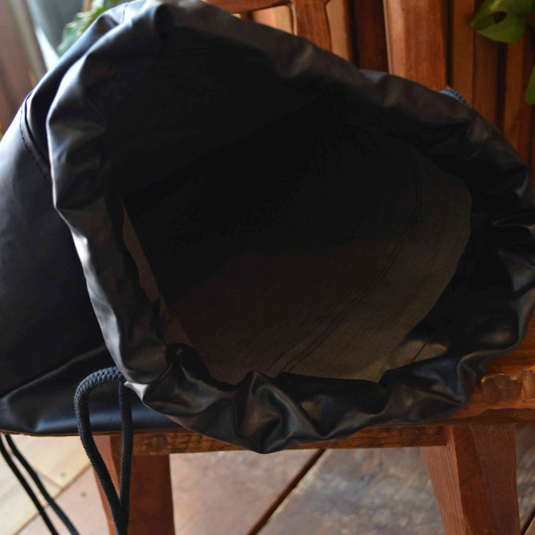 リメイクラバーナップサック