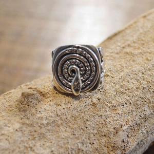 Nasngwam.のリング2型が明日発売