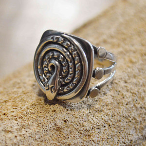 Nasngwam.のリング2型が明日発売