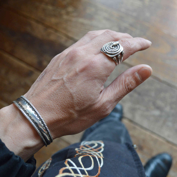 Nasngwam.のリング2型が明日発売