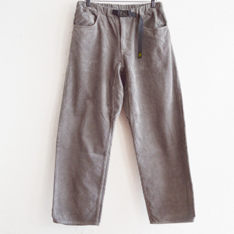 GOHEMPのコーデュロイセットアップ