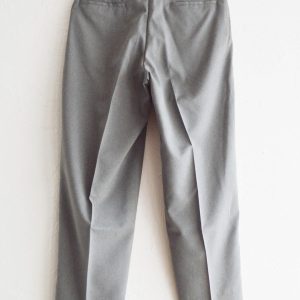 春夏を軽やかに彩る、シルエットに拘った大人の一本