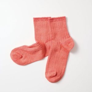 軽やかに、心地よく。ROTOTOの春夏ソックス