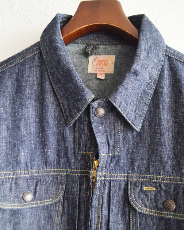 夏も羽織れる、遊び心と軽さを纏った一着