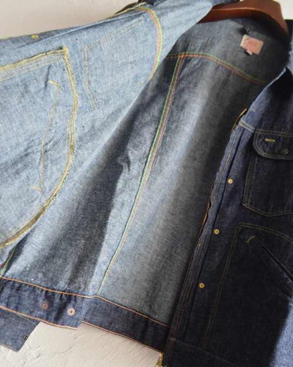 夏も羽織れる、遊び心と軽さを纏った一着