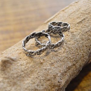 日常を少しだけ特別にしてくれるジュエリー